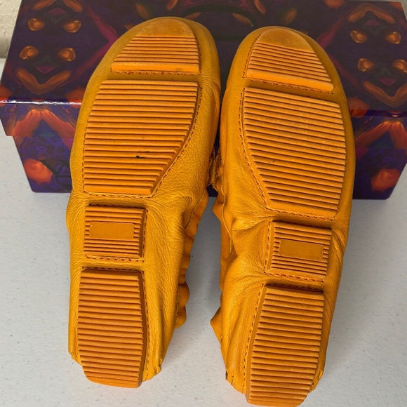 Diana Warner Tangerine Orange Leather Foldy Driving Loafer Women's Size 38/7 - Picture 7 of 11